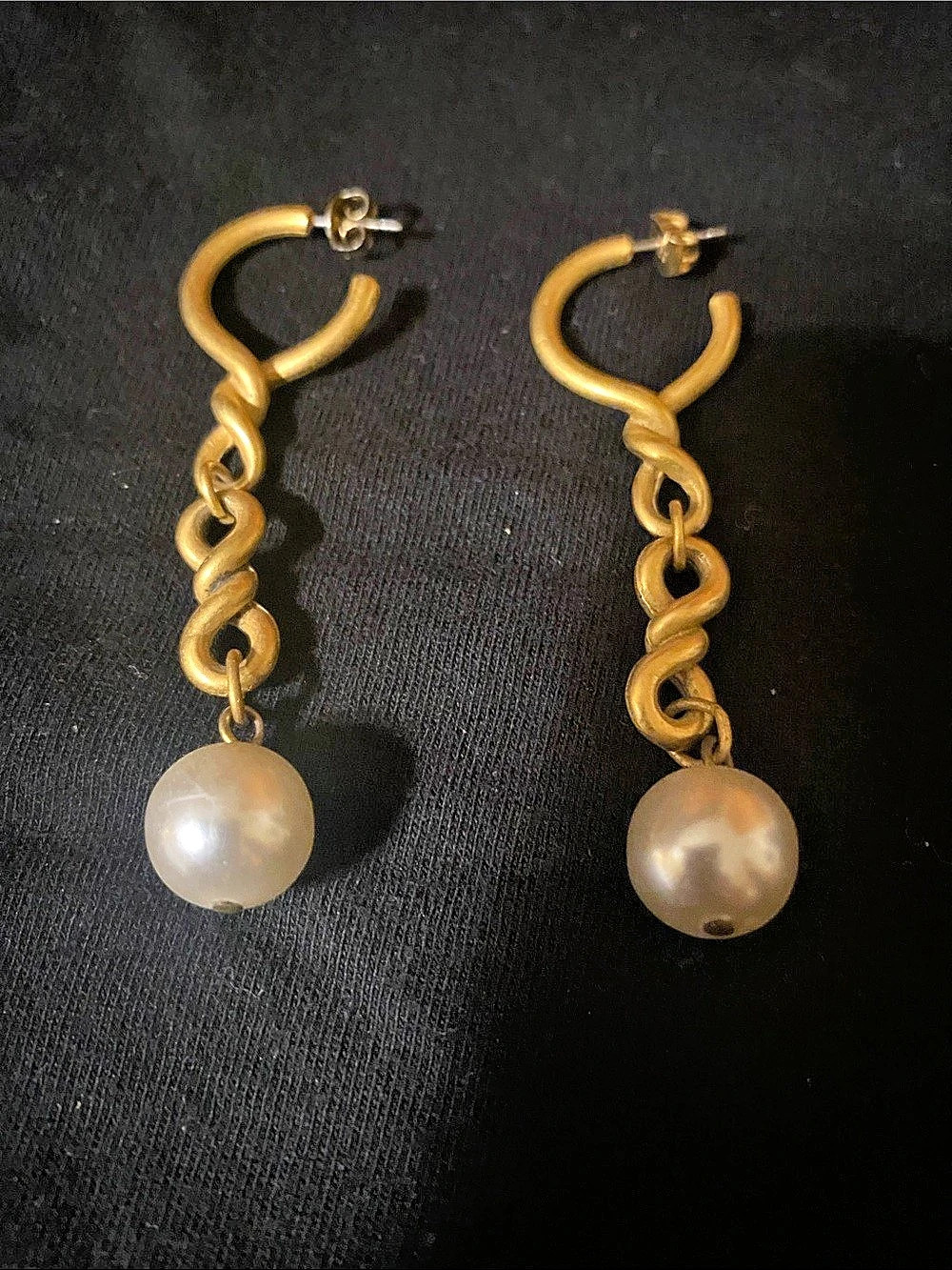 Gold Chain Drop Earrings 2.5”L